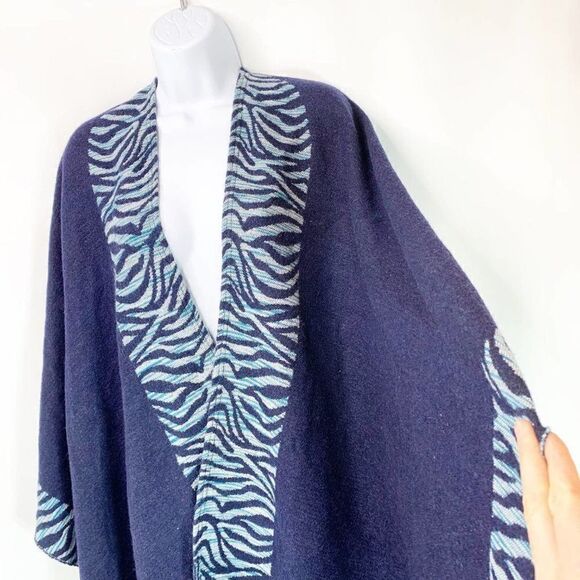 Pashmina Womens Navy Blue Animal Print Rectangle Shape Reversible Shawl Scarf - Picture 5 of 7